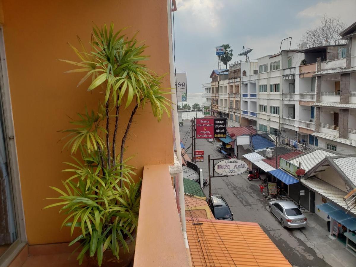 Everybody'S Inn Jomtien Beach Zewnętrze zdjęcie